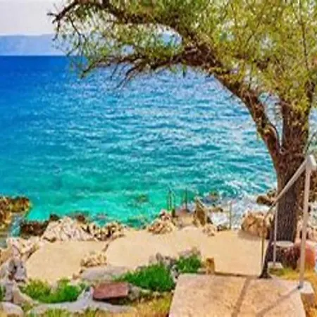 Vacation With Private Swimming Pool * Grižane