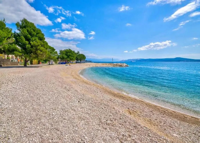 Vacation With Private Swimming Pool